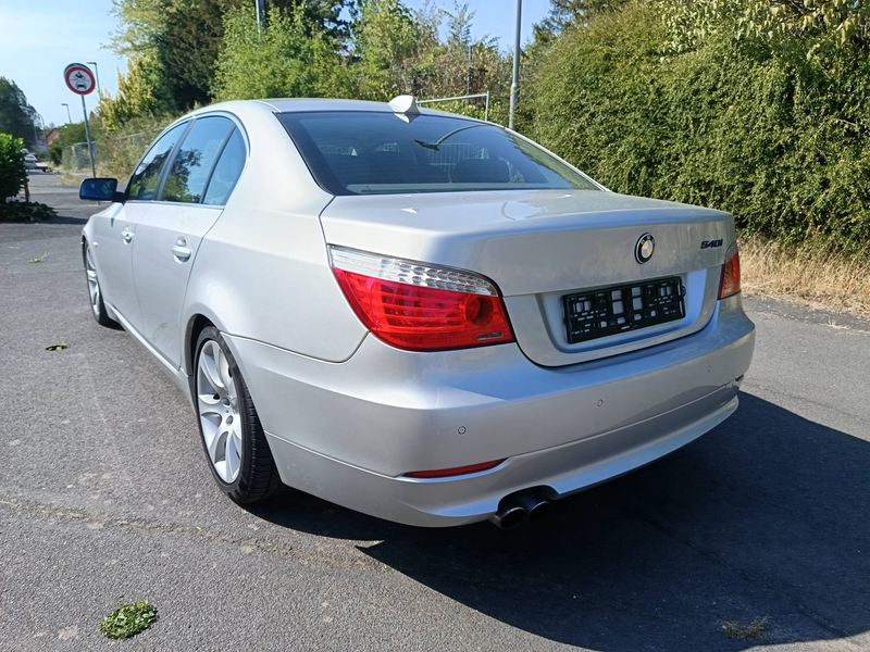 BMW 540 540i Aut. Edition Sport LCI — photo 5