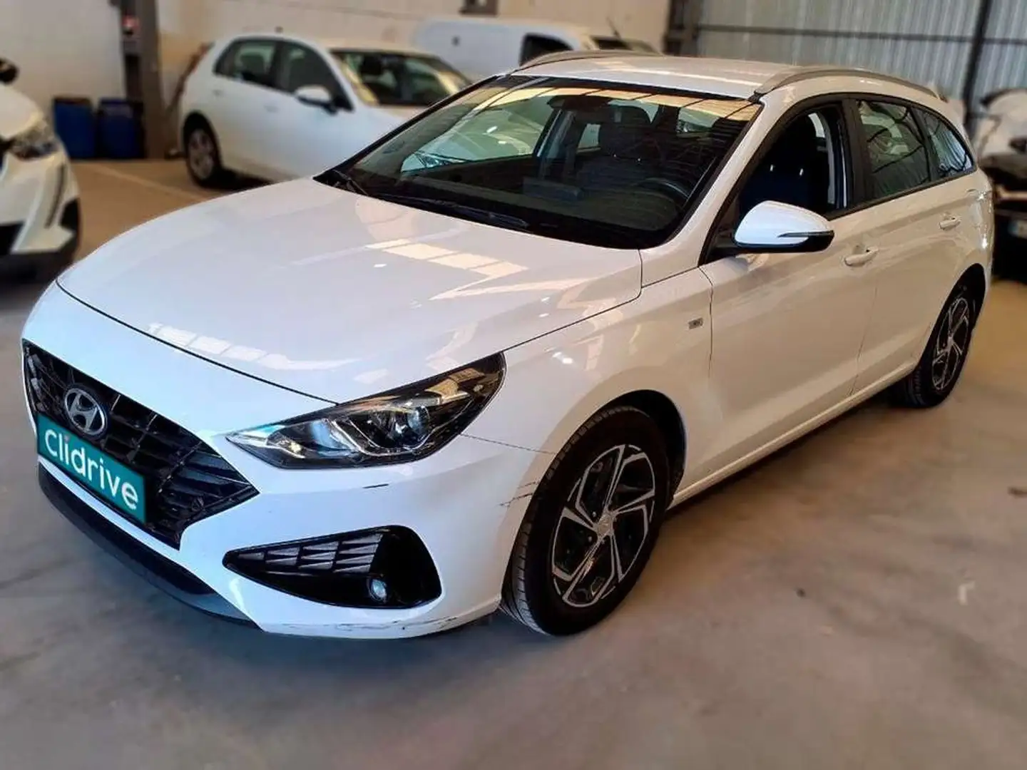 Hyundai i30 5P TGDI 1.0 120CV 48V KLASS Blanco - 2