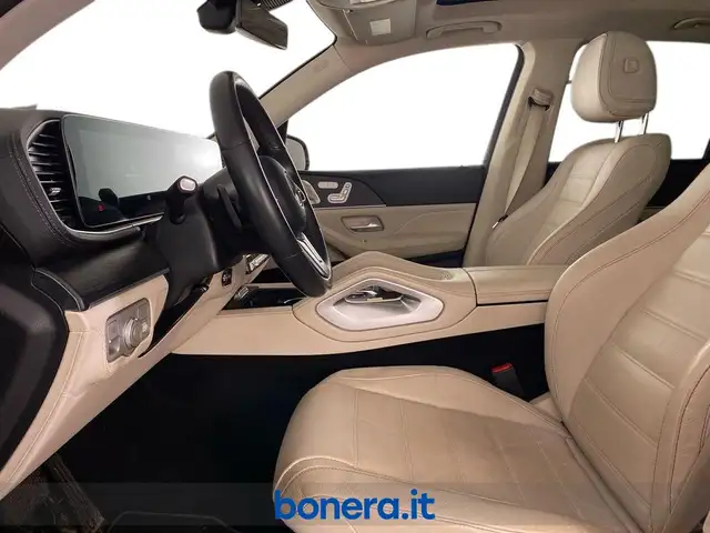 Mercedes-Benz Gle view 11