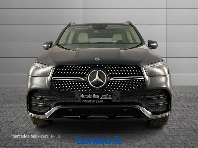 Mercedes-Benz Gle view 4
