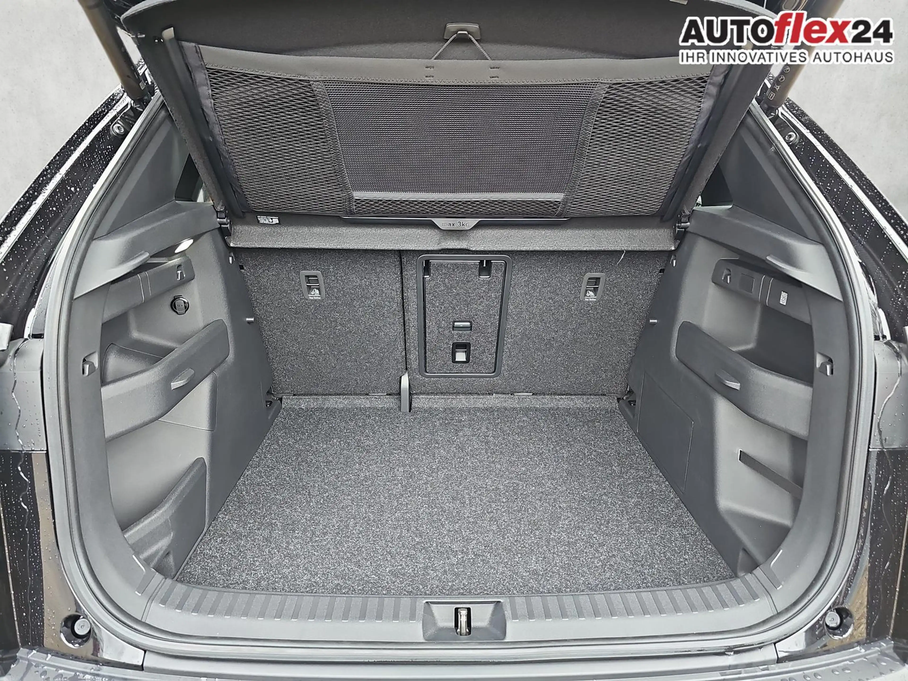 Skoda Elroq 85 Sportline (04.2026) Matrix Travel-Assist Key... — photo 13
