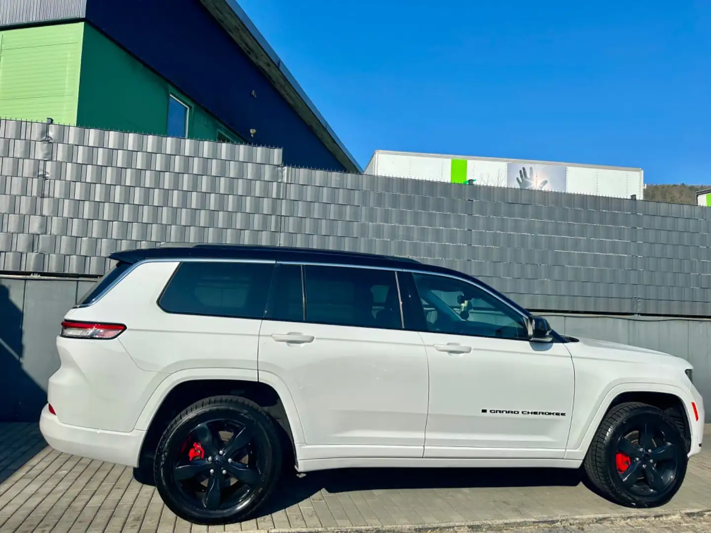 Jeep Grand Cherokee LAREDO 4x4/7.Sitzer/BREMBO/NAVI Weiß - 2