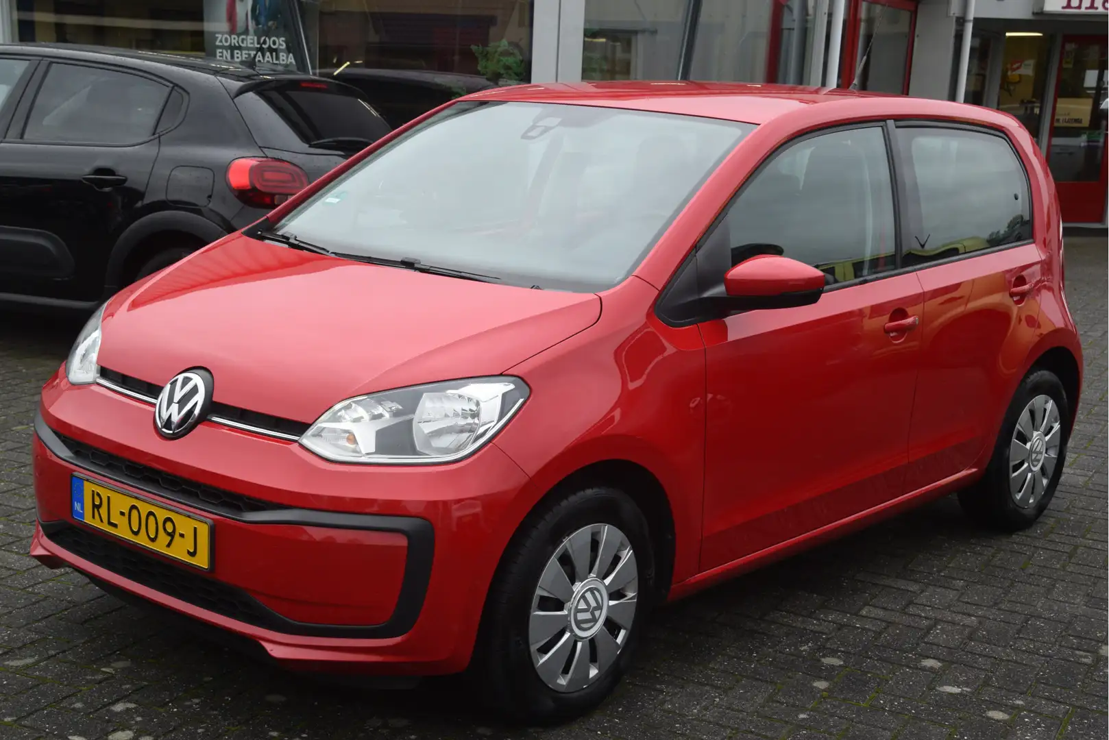Volkswagen up! 1.0 BMT move up! Airco | 5drs | Radio/CD | Regense Rood - 2