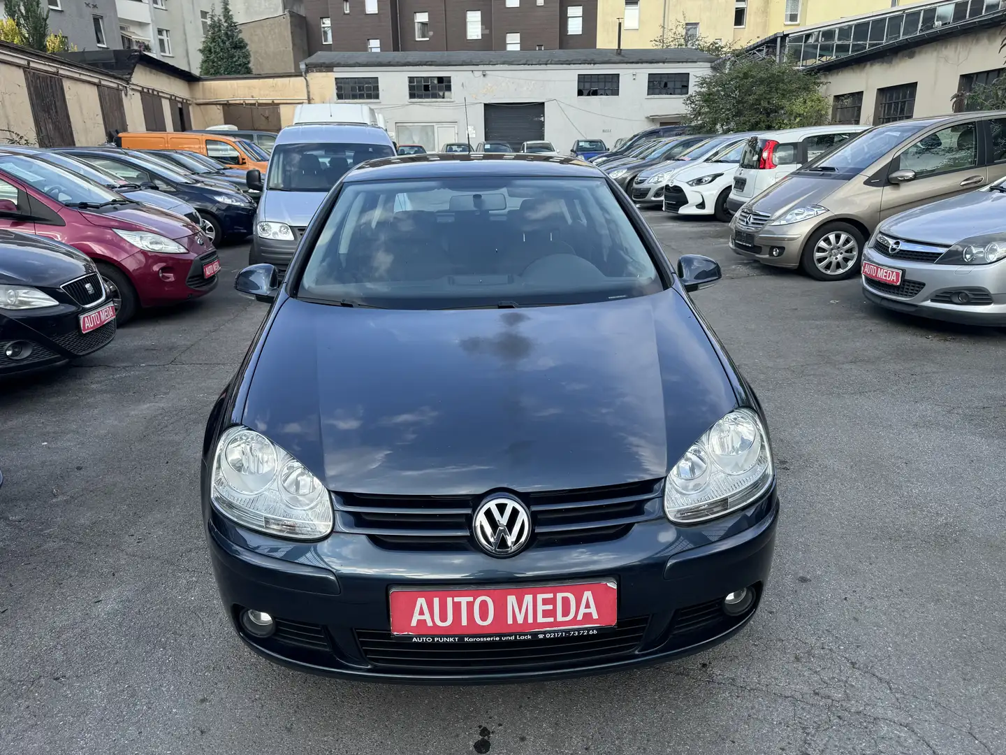 Volkswagen Golf Tour*Klimaanlage*Euro4*Nur 80TKM*Tüv 05/2026* Bleu - 2