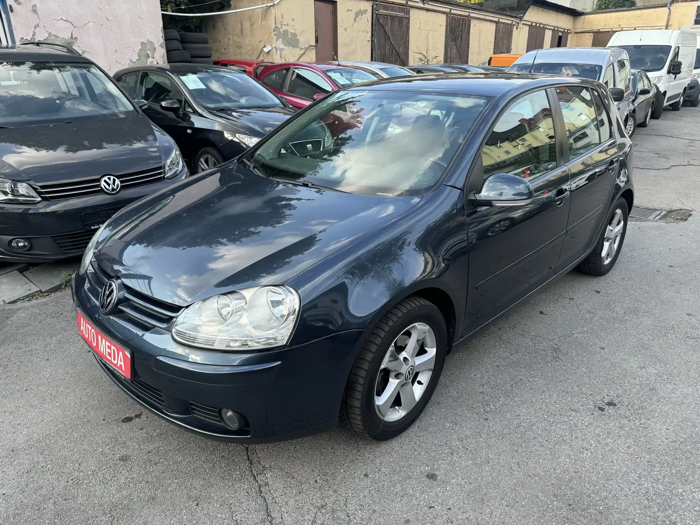 Volkswagen Golf Tour*Klimaanlage*Euro4*Nur 80TKM*Tüv 05/2026* Bleu - 1