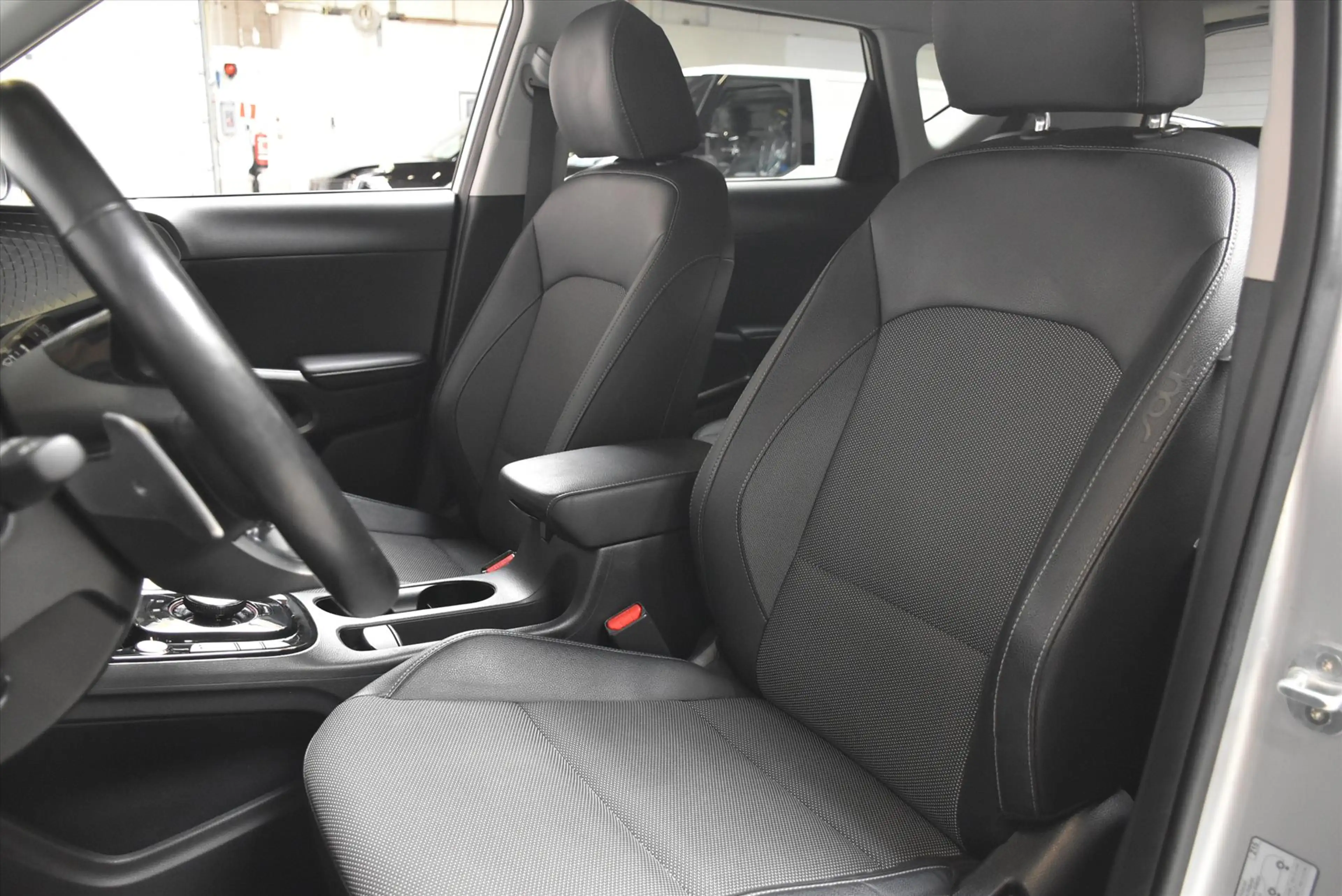 Kia Soul e-Soul 39,2kWh 136pk Aut DynamicPlusLine — photo 11