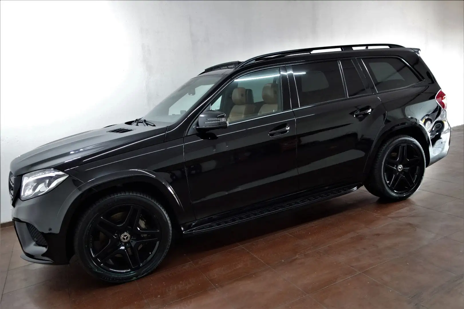 Mercedes-Benz GLS 350 d 4Matic AMG Exclusiv Night Pano/Air/Fond Noir - 2
