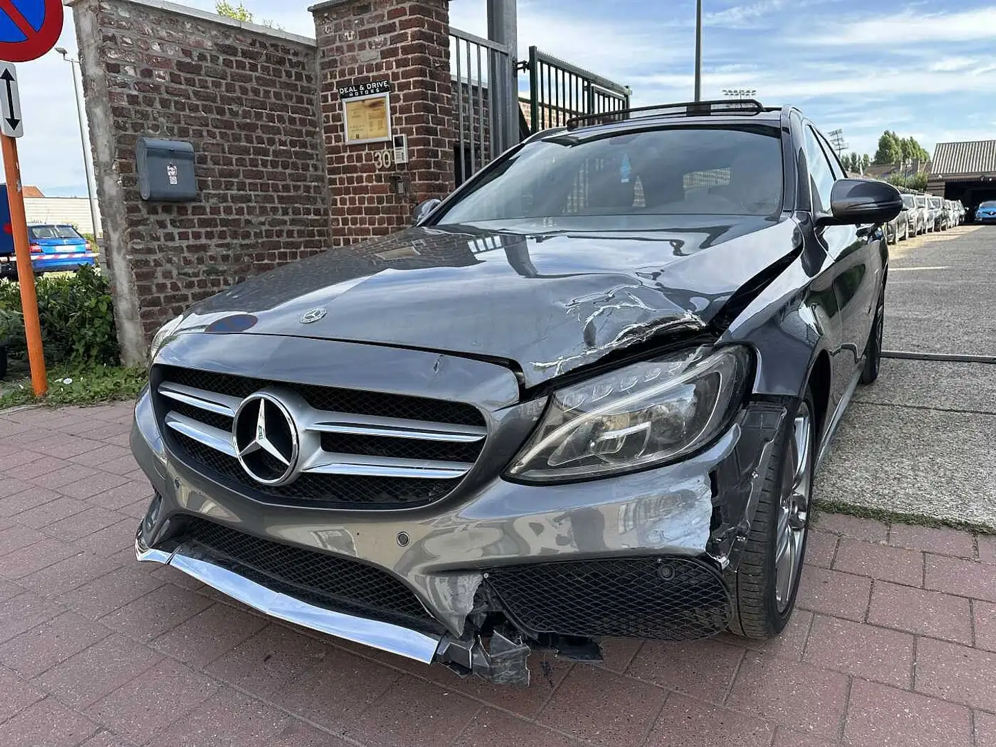 Mercedes-Benz C 180 AMG-LINE C 180 MET 101DKM HANDELAARS & EXPORT Gris - 1