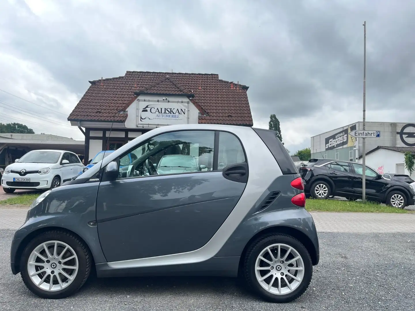 smart forTwo Mhd Passion 52kW*Leder*Pano*Klima Gris - 1