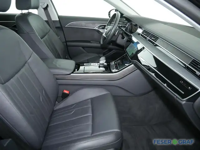 Audi A8 view 6