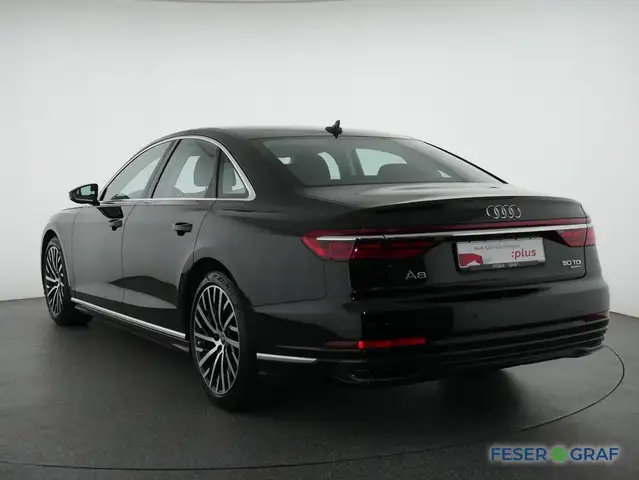 Audi A8 view 14