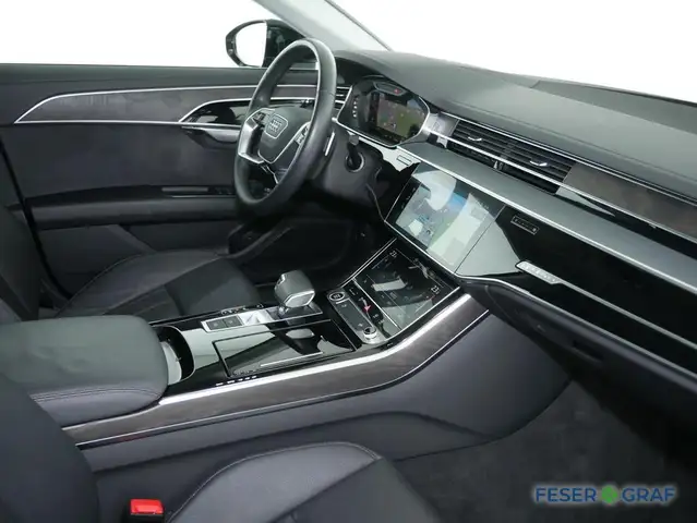 Audi A8 view 5