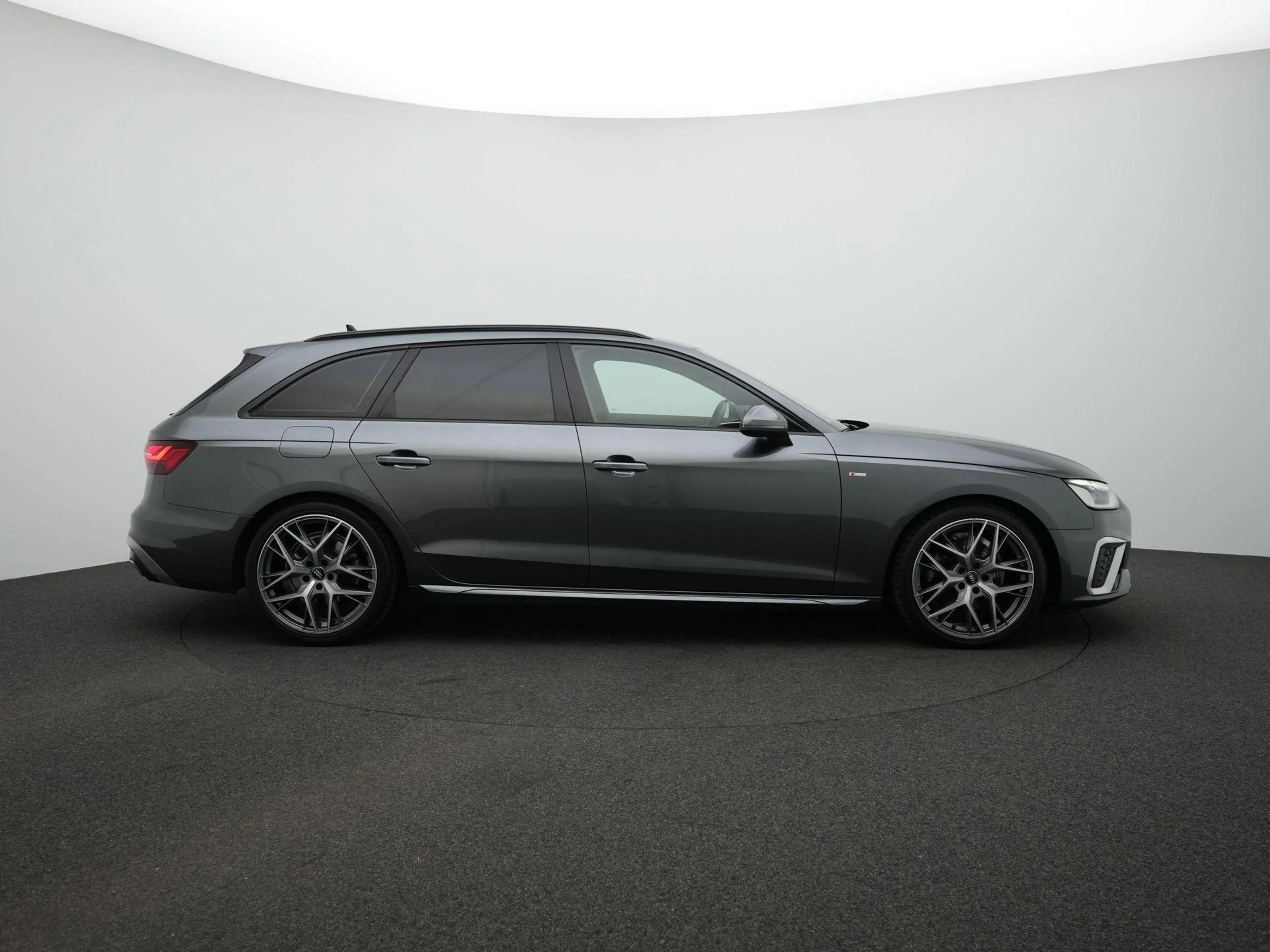 Audi A4 Avant 35 TFSI 150pk S edition | Audi Virtual Cockp — photo 4
