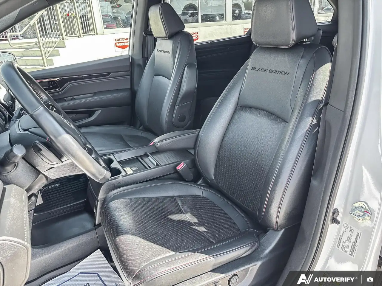 Honda Odyssey снимка Honda Odyssey