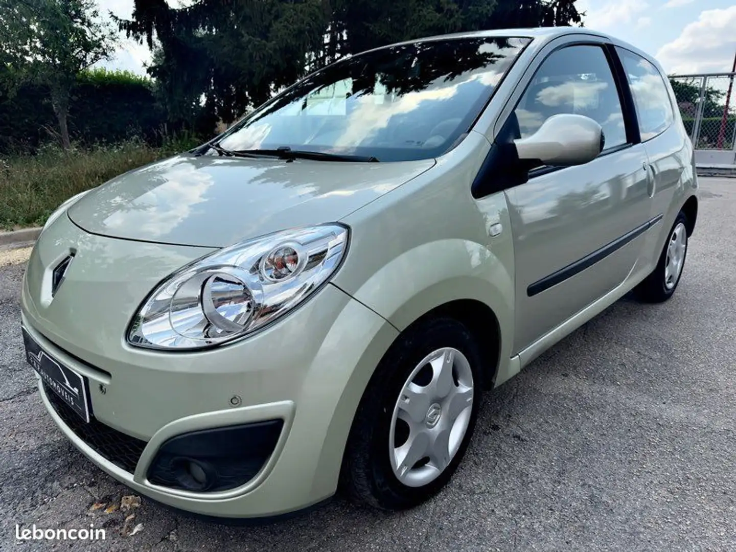 Renault Twingo II 1.2 16v bva 4499e - 1