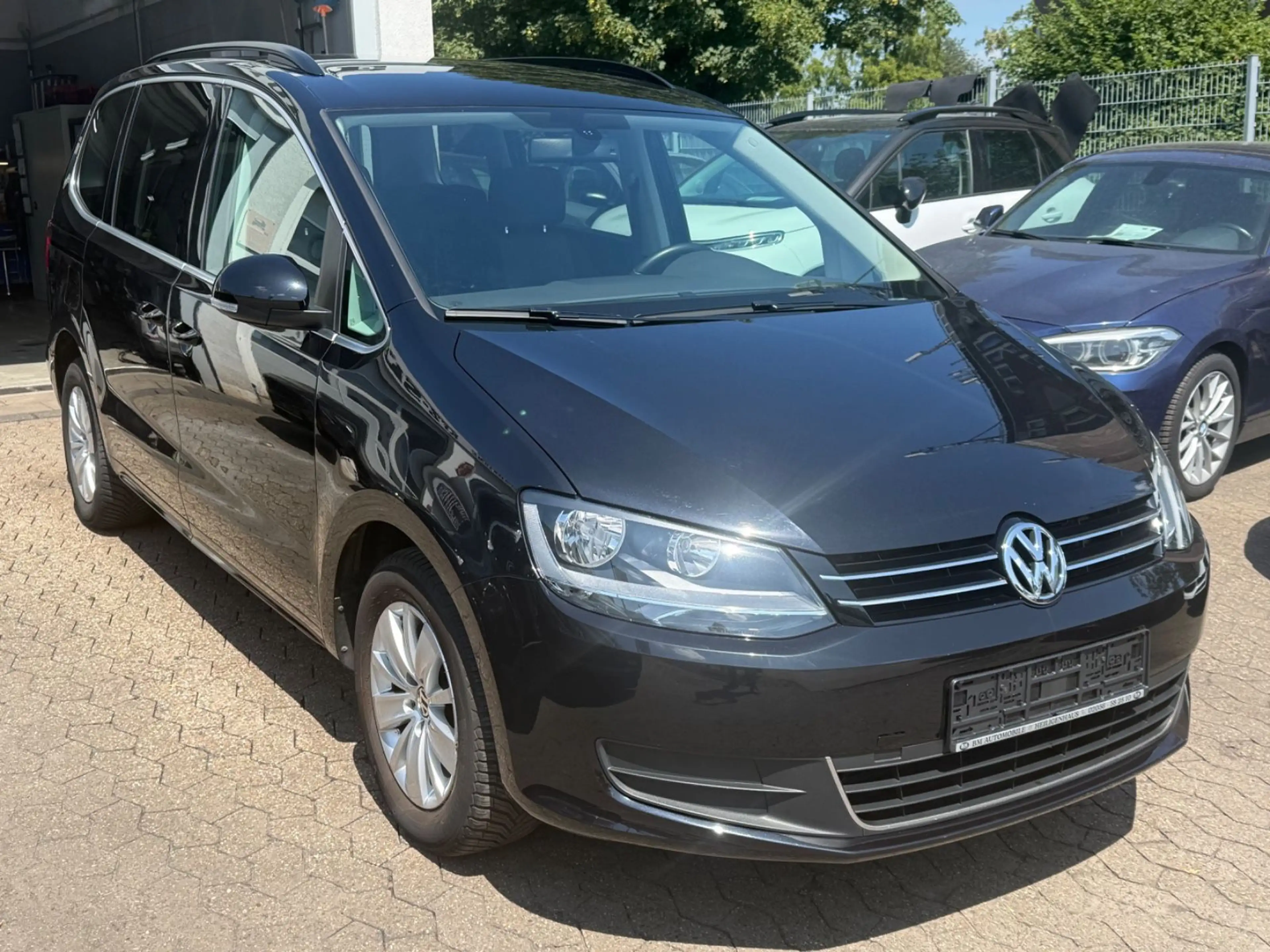 Volkswagen Sharan *PDC*Allwetterreifen*StartStop — photo 3