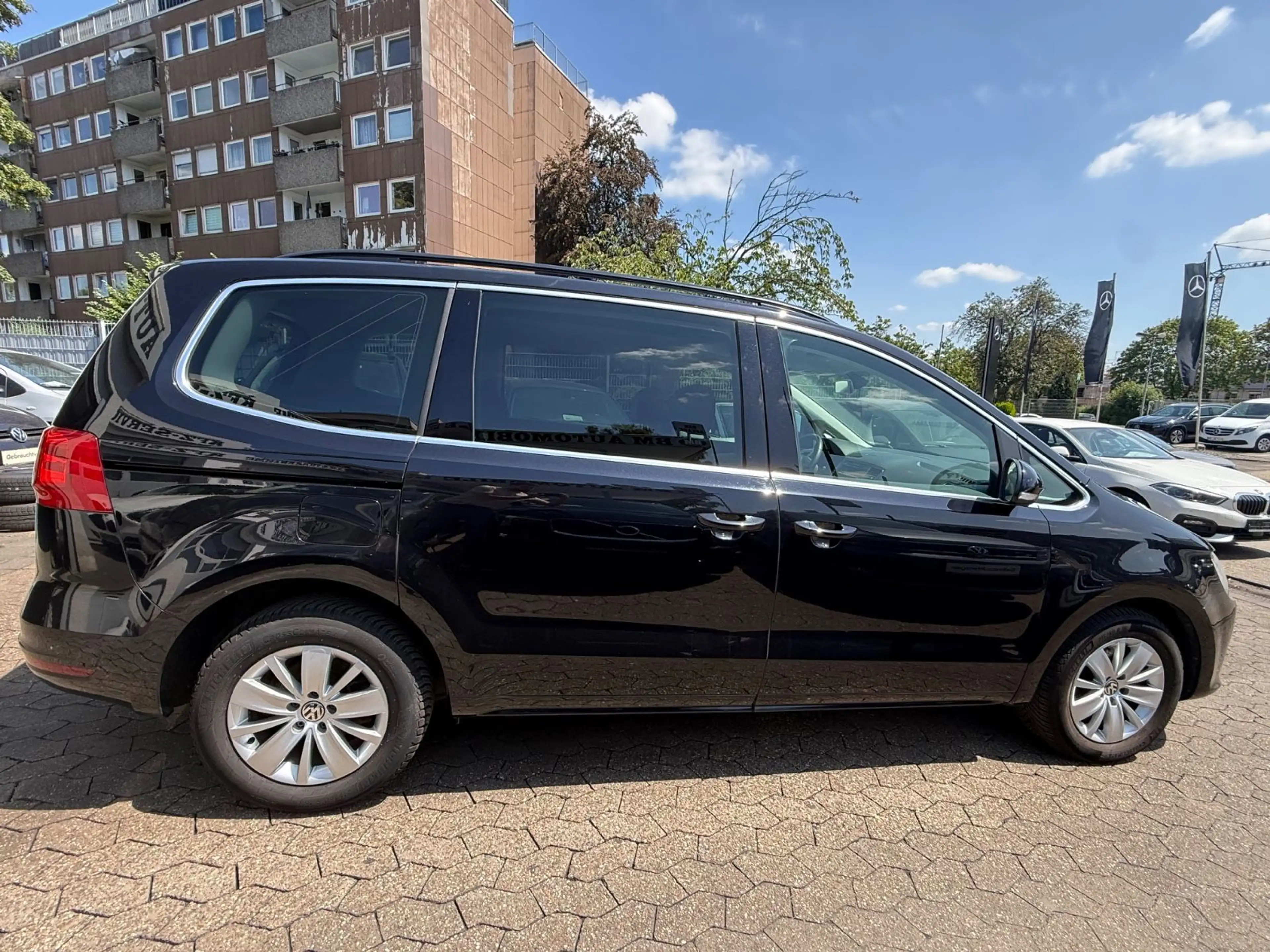 Volkswagen Sharan *PDC*Allwetterreifen*StartStop — photo 8