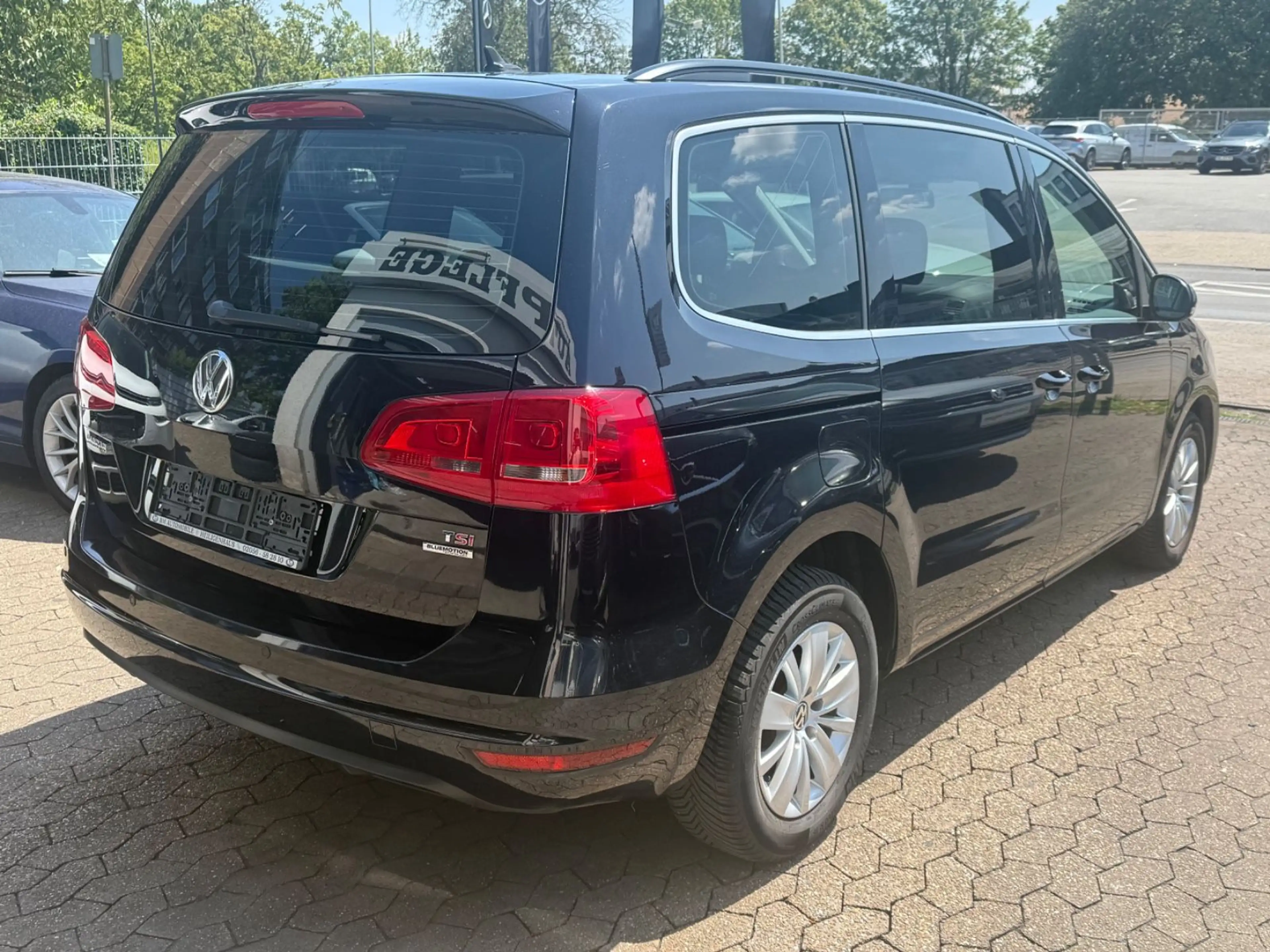 Volkswagen Sharan *PDC*Allwetterreifen*StartStop — photo 6