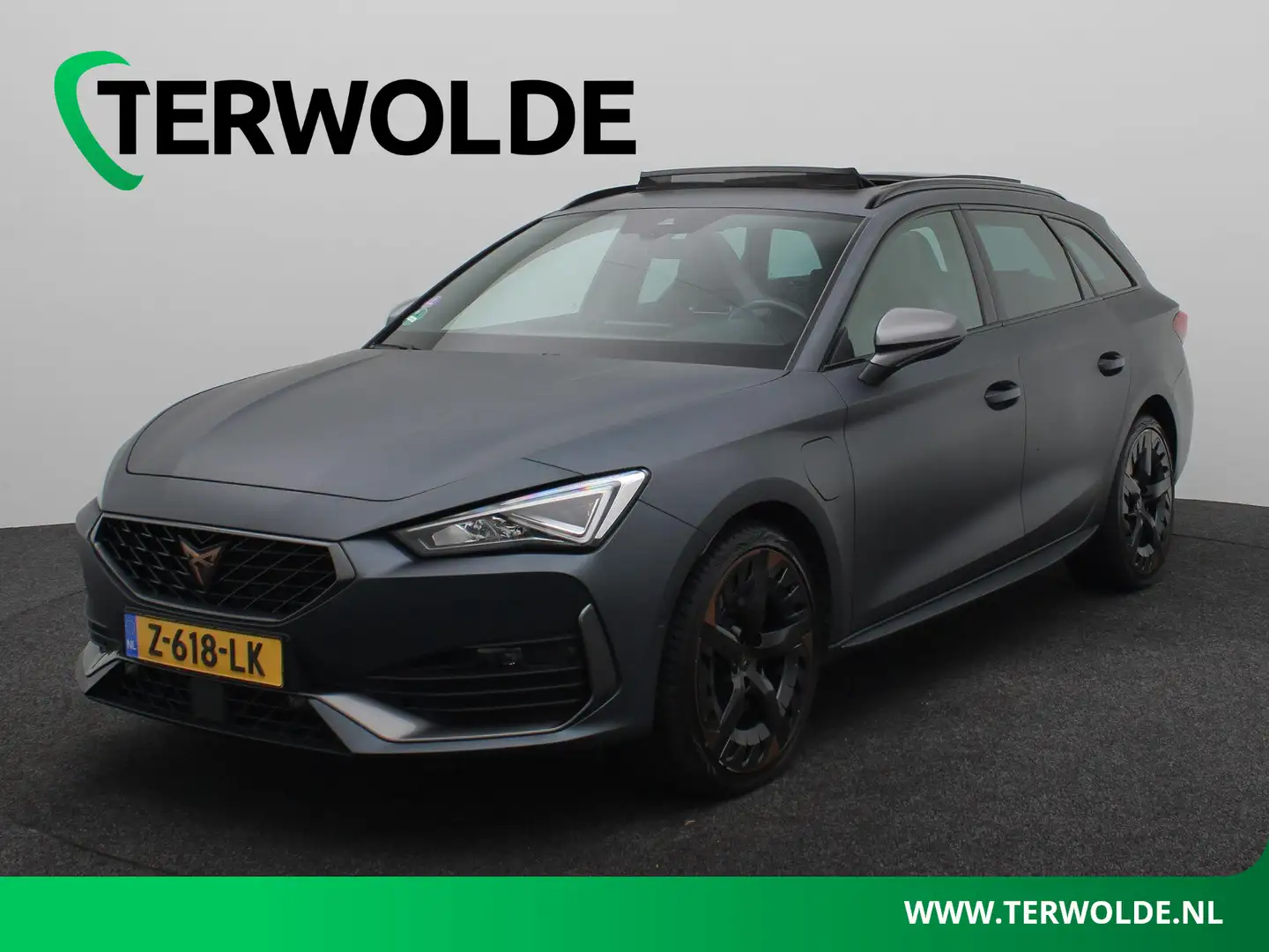 CUPRA Leon Sportstourer 1.4 e-Hybrid VZ Copper Edition | Pano Grijs - 1