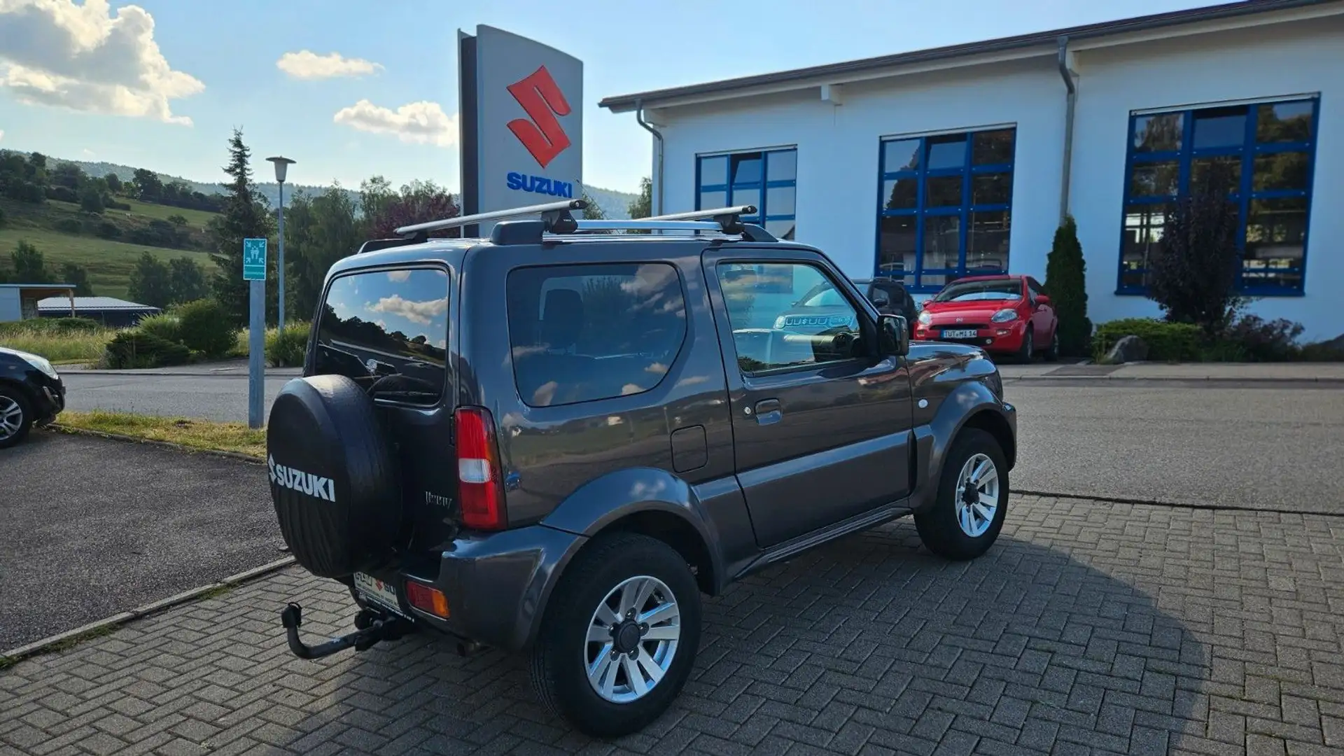 Suzuki Jimny Style Lim. Grijs - 2