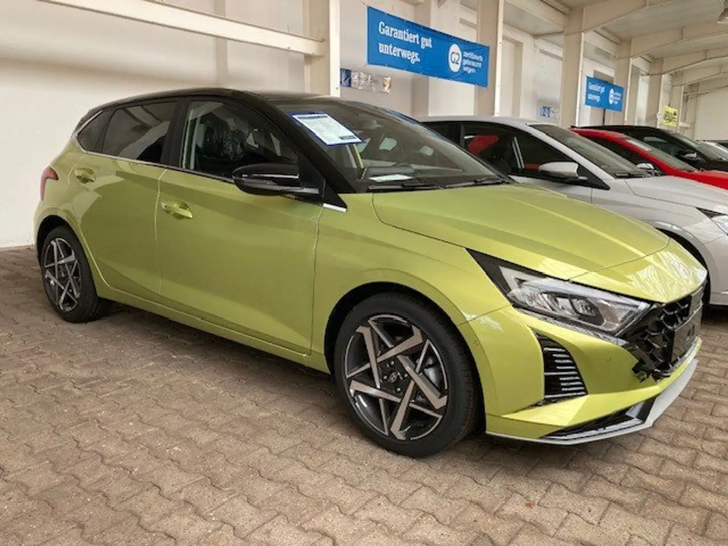 Hyundai i20 Prime Automatik Assist.-Paket Gelb - 1