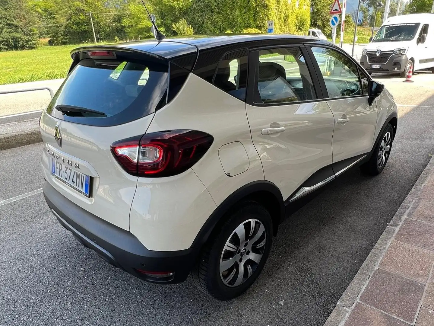 Renault Captur Captur 1.5 dci Zen 90cv Beige - 2