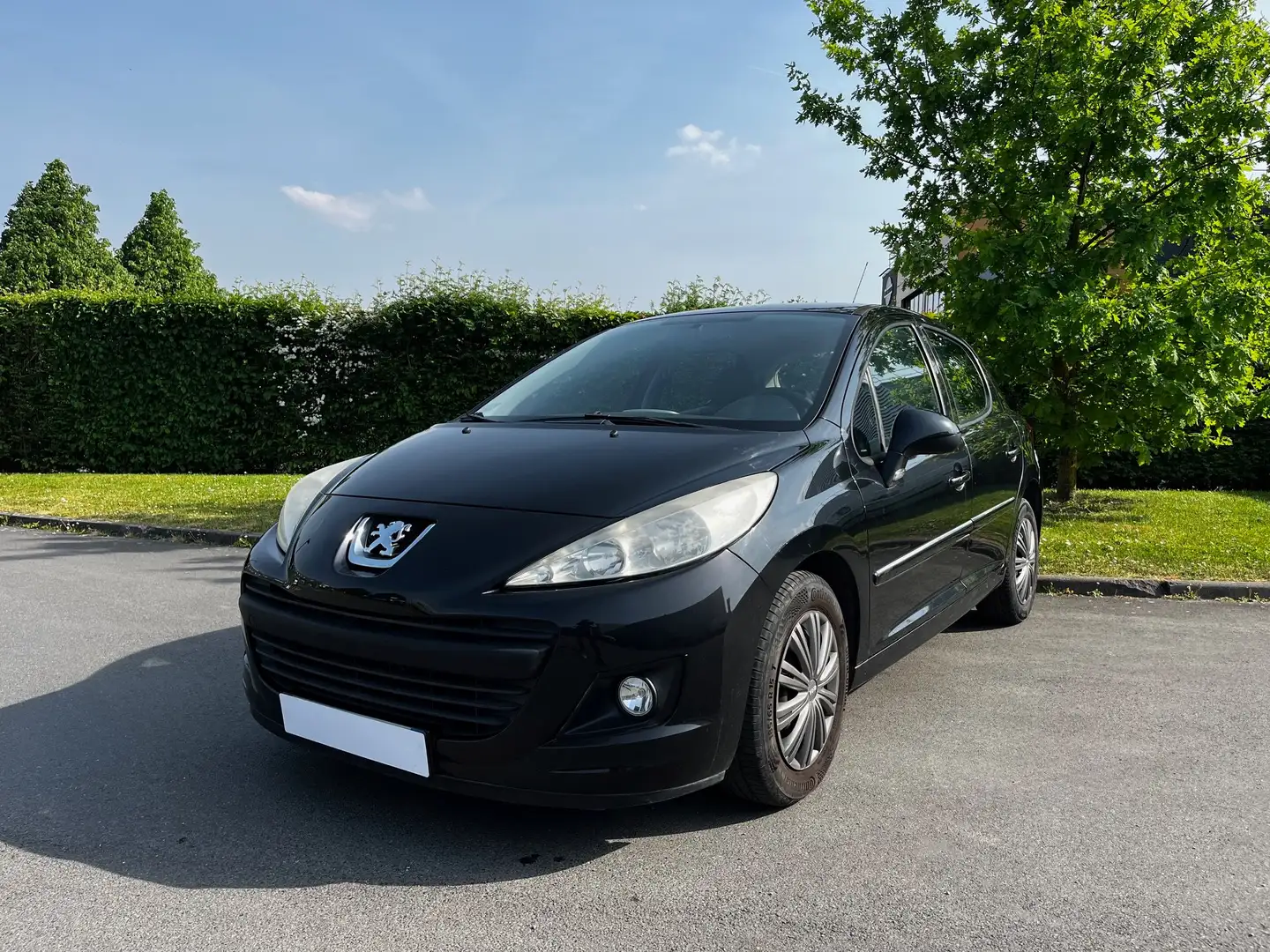 Peugeot 207 207+ 1.4e 75ch Fekete - 1