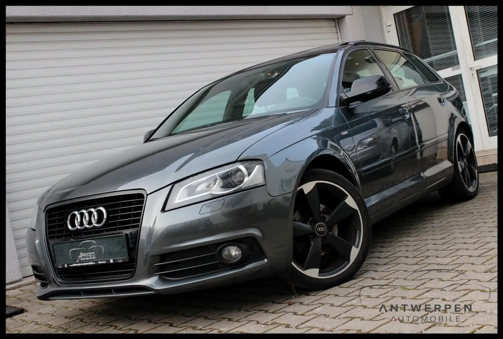 Audi A3 *Sportback*1.4*TFSI*S-Line*OpenSky*Navi*Xenon* Grau - 1