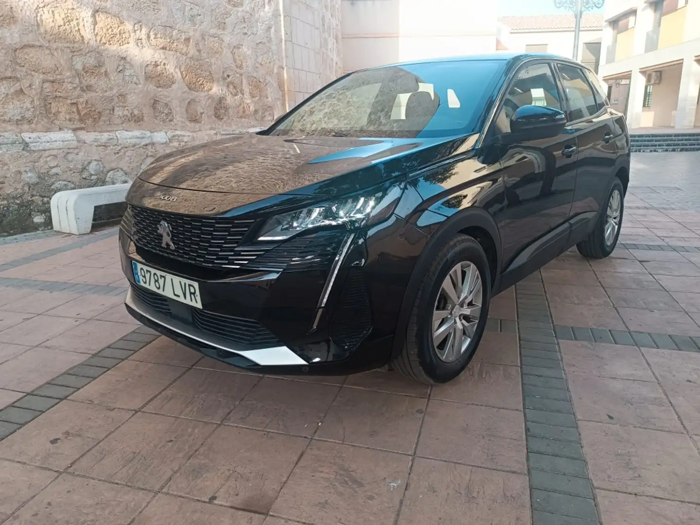 Peugeot 3008 1.5BlueHDi Active Pack S&S 130 Negro - 1