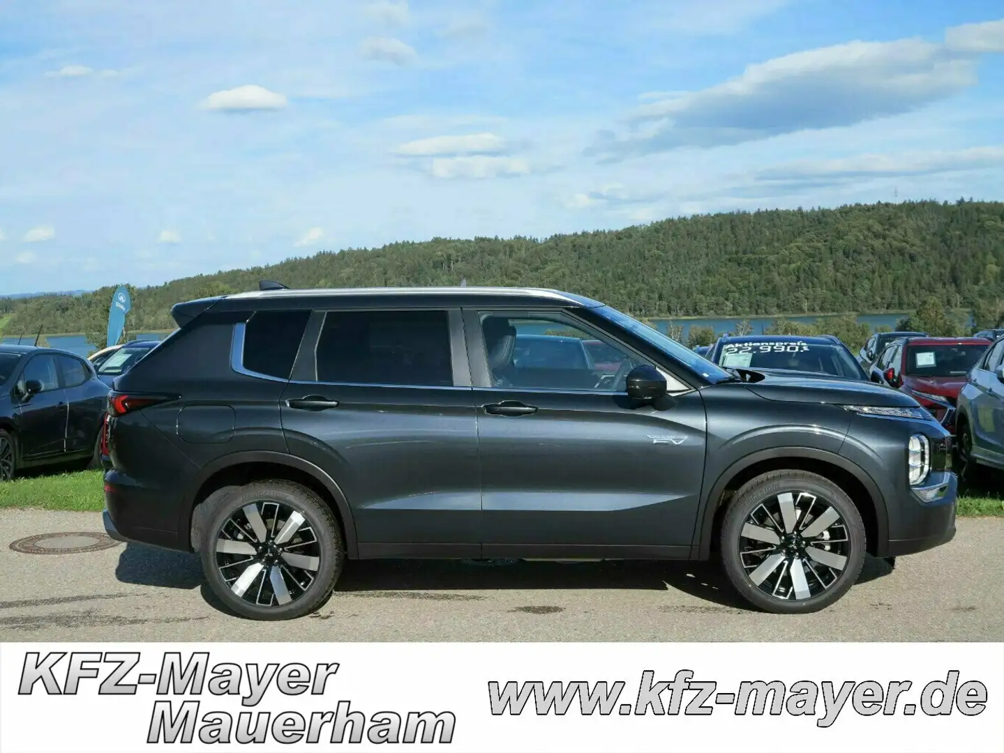 Mitsubishi Outlander Intro Edition, 0,99% Zins, Kredit auf 4 Jahre! Grau - 1