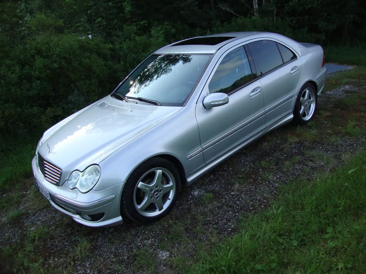 Mercedes-Benz C 240 Mercedes C 240 Automatik Original AMG Paket ab Wer Silber - 1