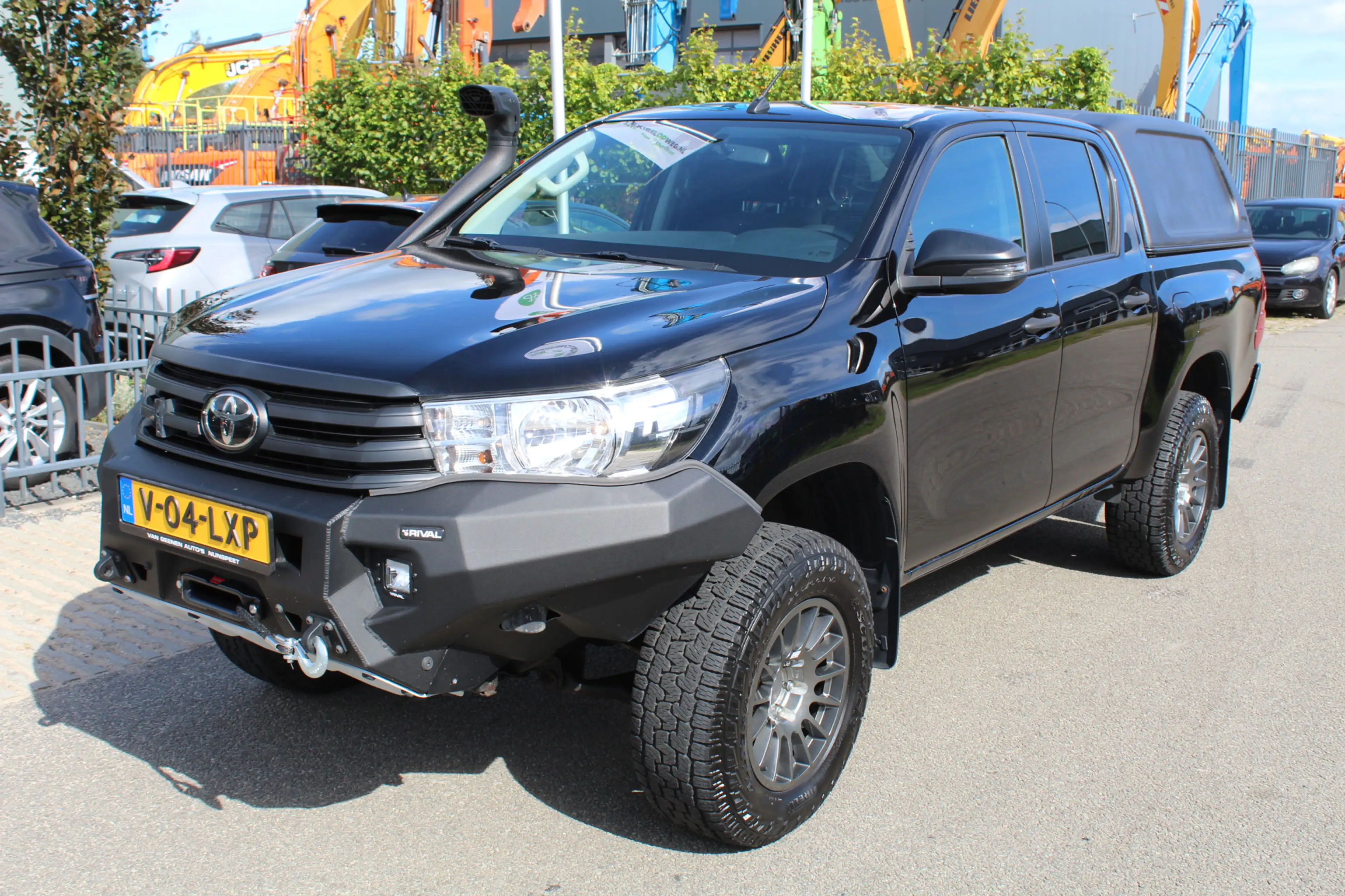Toyota Hilux 2.4 D-4D-F 150Pk 4x4 | Grijs kenteken | RIVAL + ME — photo 33