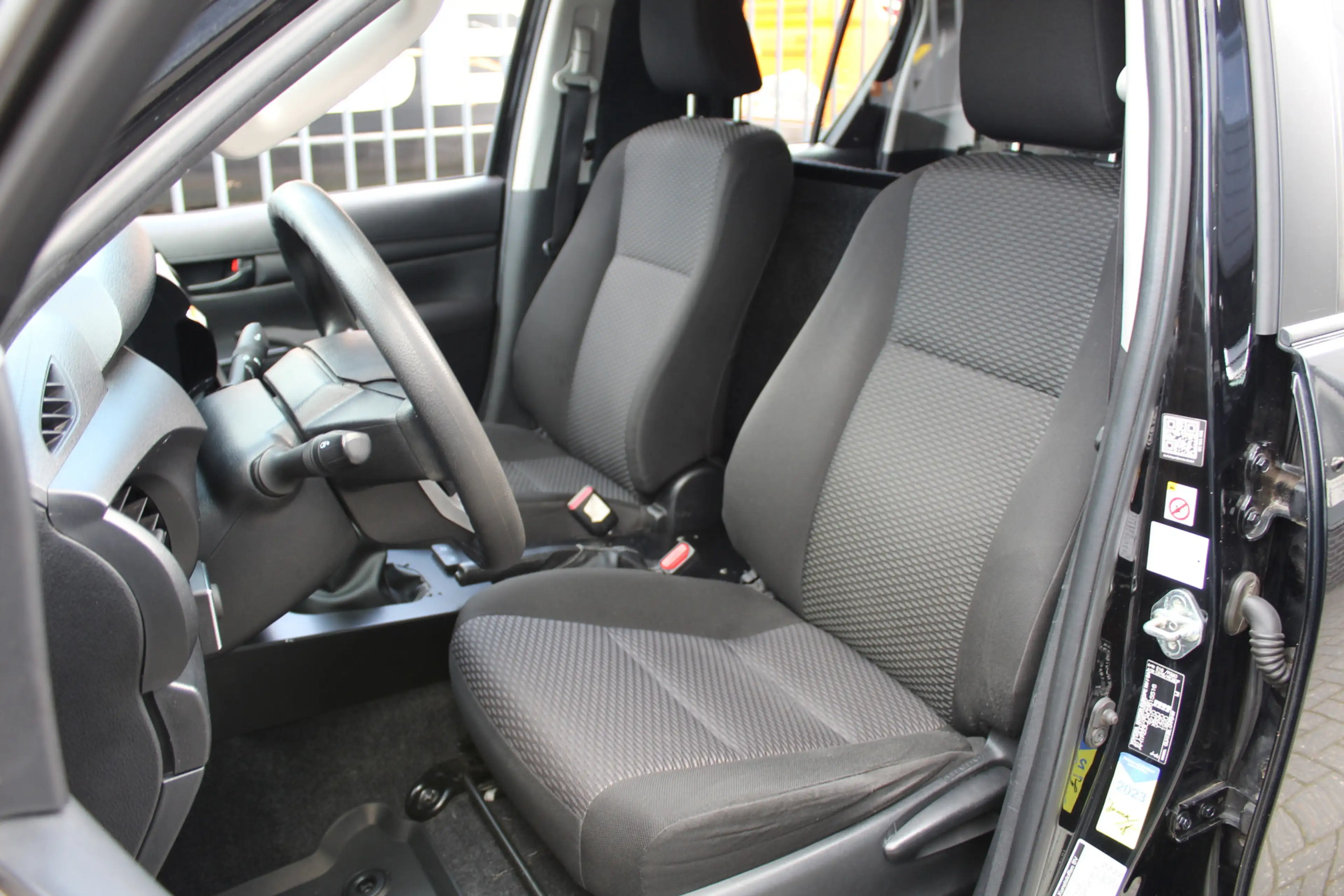 Toyota Hilux 2.4 D-4D-F 150Pk 4x4 | Grijs kenteken | RIVAL + ME — photo 10