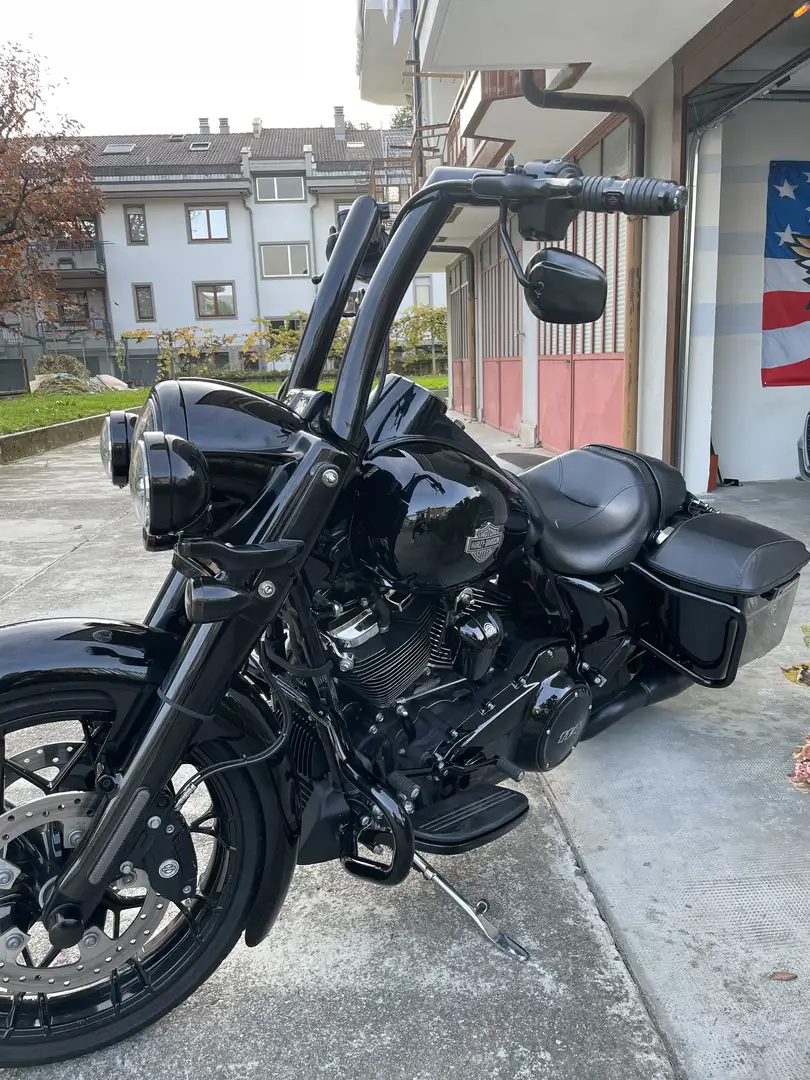 Harley-Davidson Road King Special - 2