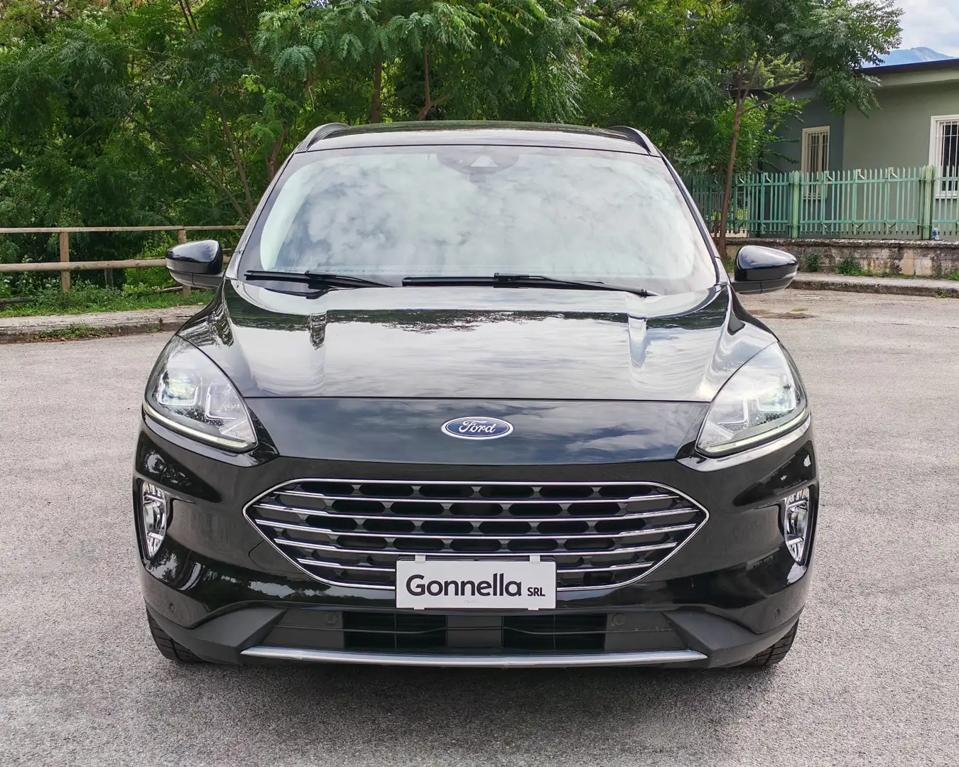 Ford Kuga 1.5 Titanium Business 2wd 120cv auto Grigio - 2