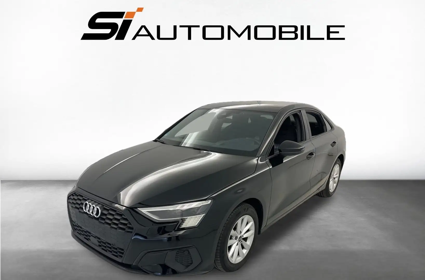 Audi A3 35 TFSI S tro. Limousine *ACC*B&O*PANO*HEAD-UP* Schwarz - 1