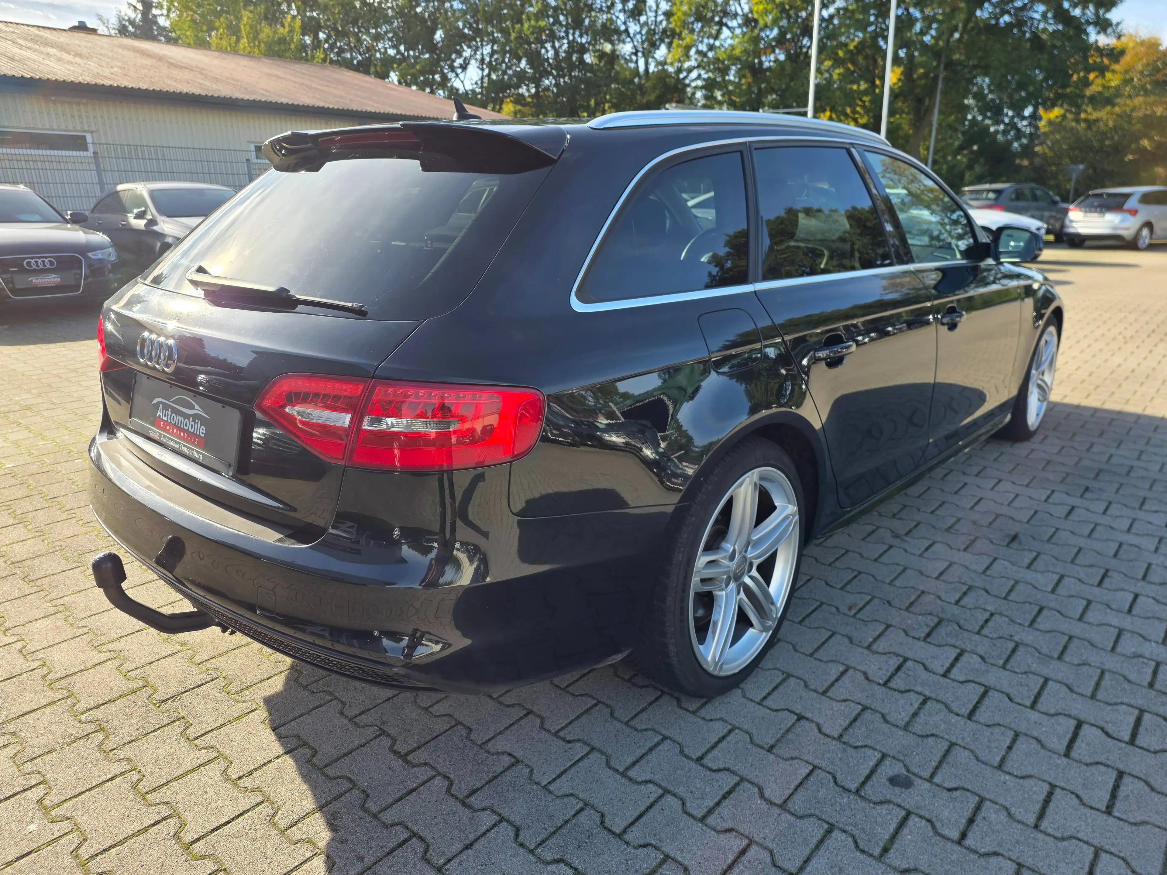 Audi A4 Avant 2.0 TDI Automatik S-Line — photo 6