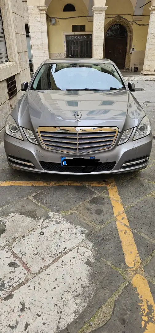 Mercedes-Benz E 220 Classe E - W212 Berlina cdi be Avantgarde Argintiu - 1