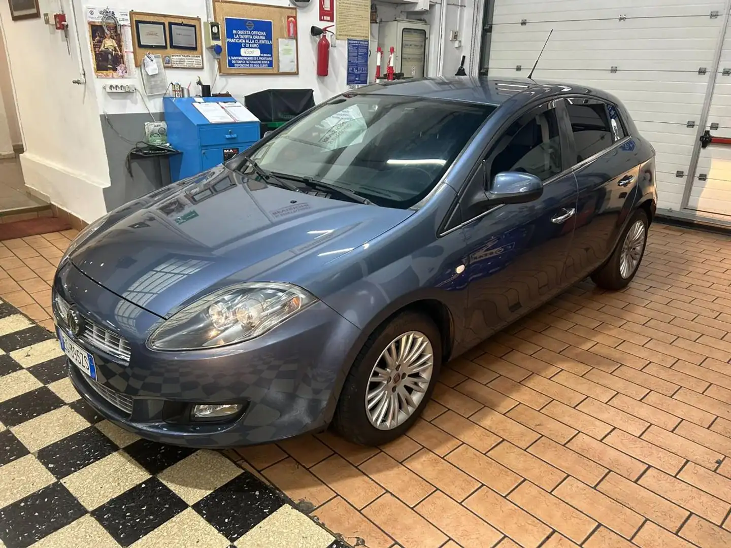 Fiat Bravo 1.6 MJT 120 CV DPF Emotion Blu/Azzurro - 1