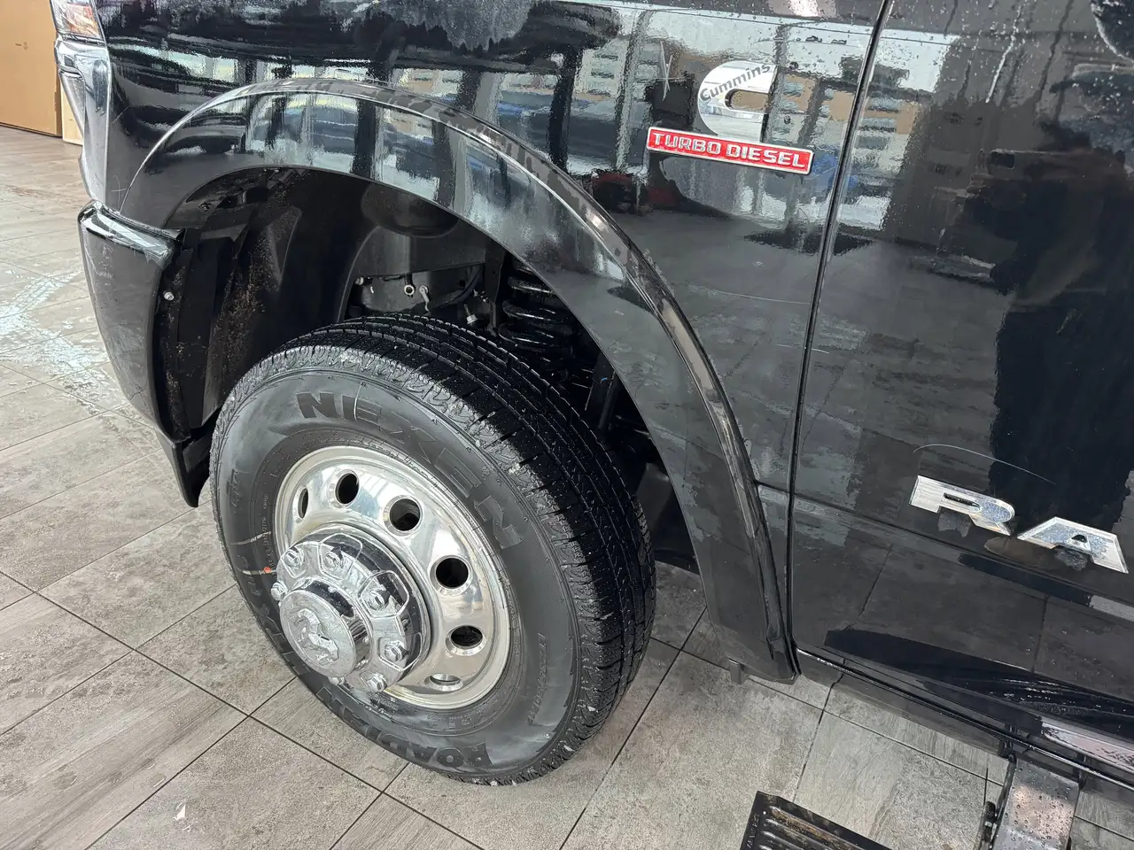RAM 3500 снимка RAM 3500