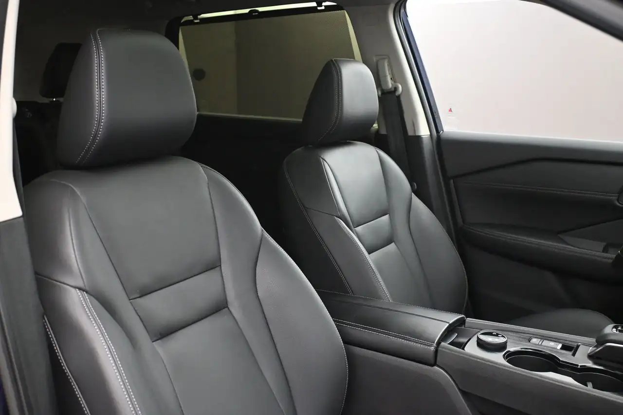Nissan Rogue photo Nissan Rogue
