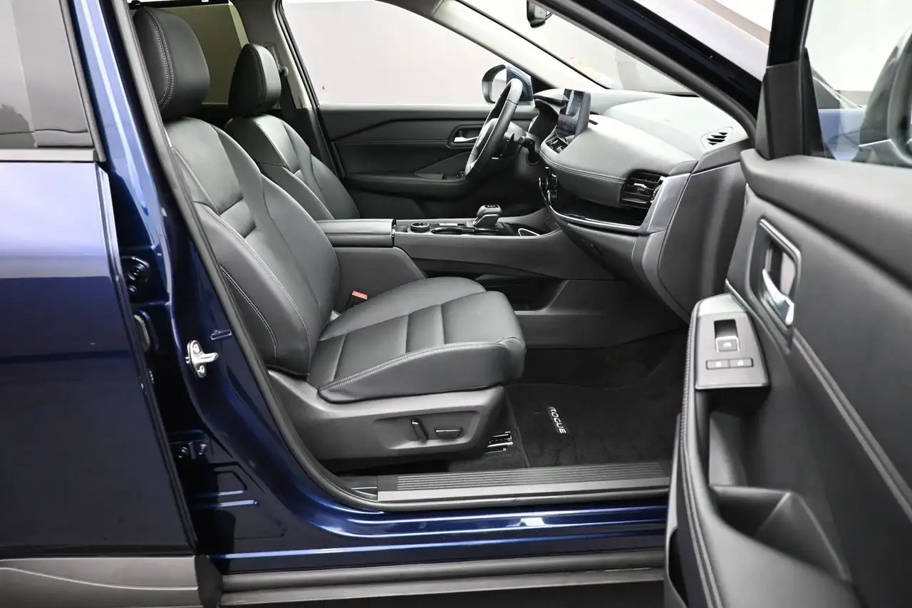 Nissan Rogue photo Nissan Rogue