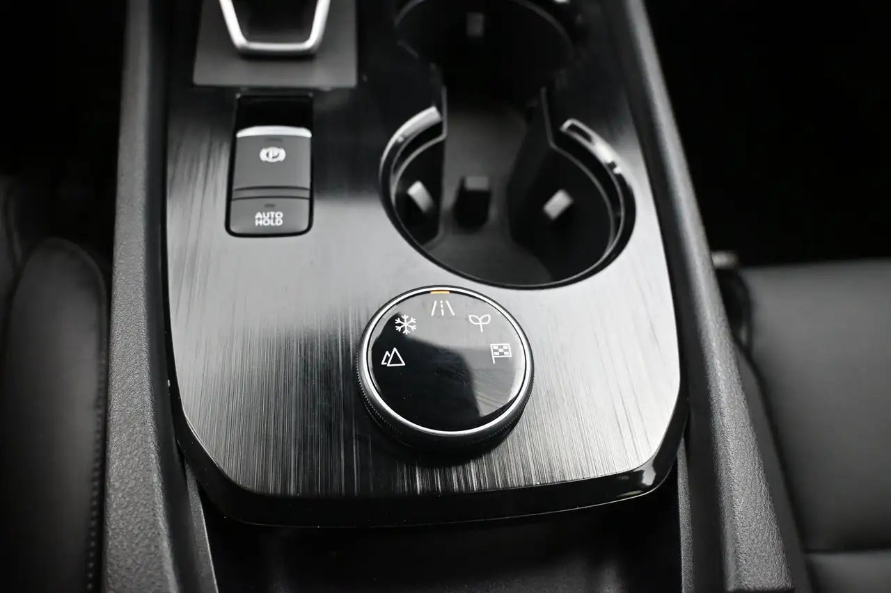 Nissan Rogue photo Nissan Rogue