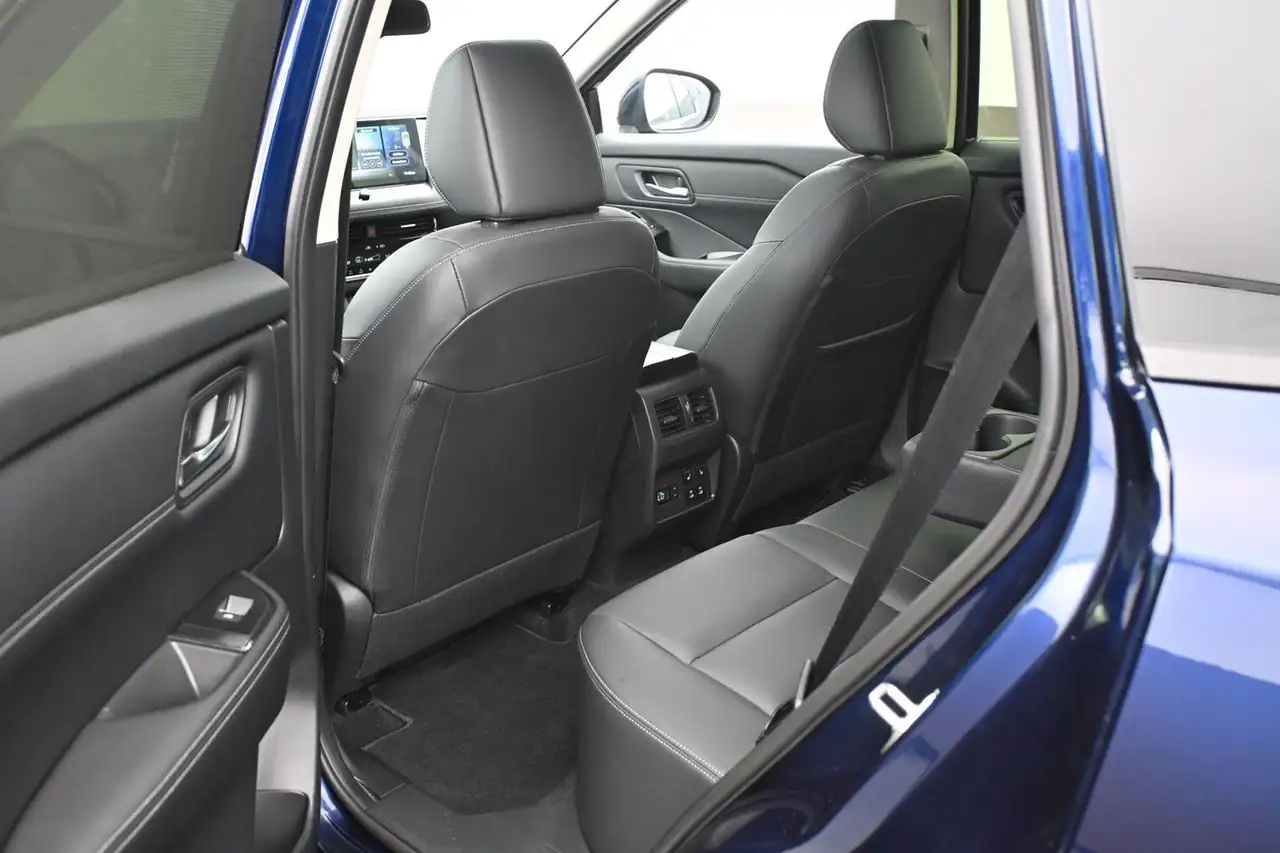 Nissan Rogue photo Nissan Rogue