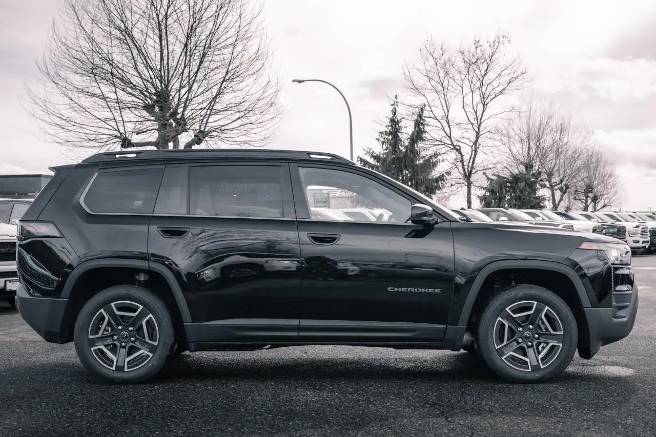 Jeep Cherokee снимка Jeep Cherokee