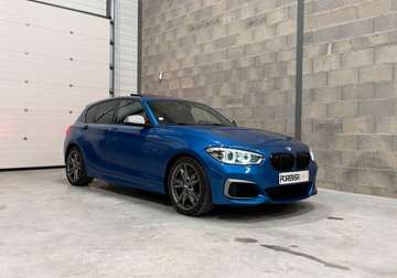 M135iA 326 BVA8 M-SPORT Garantie 6 mois Propulsion Toit ouvrant Bleu Estoril