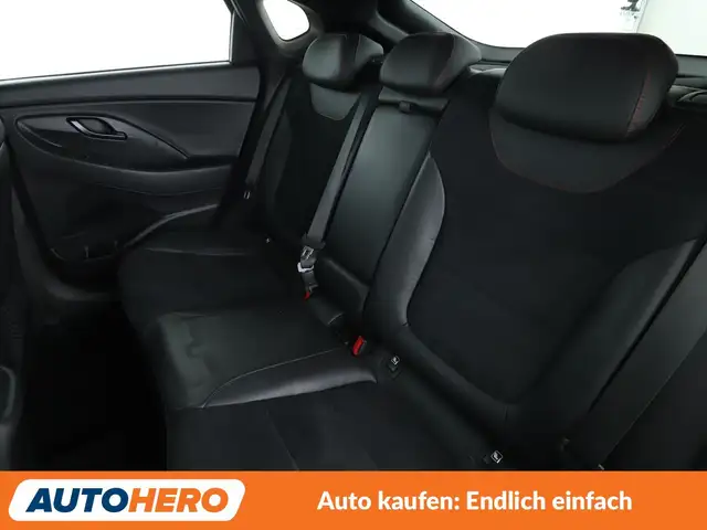 Hyundai i30 view 14
