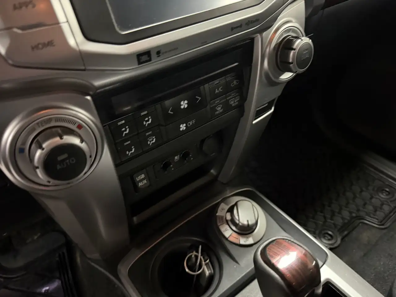 Toyota 4-Runner photo Toyota 4-Runner