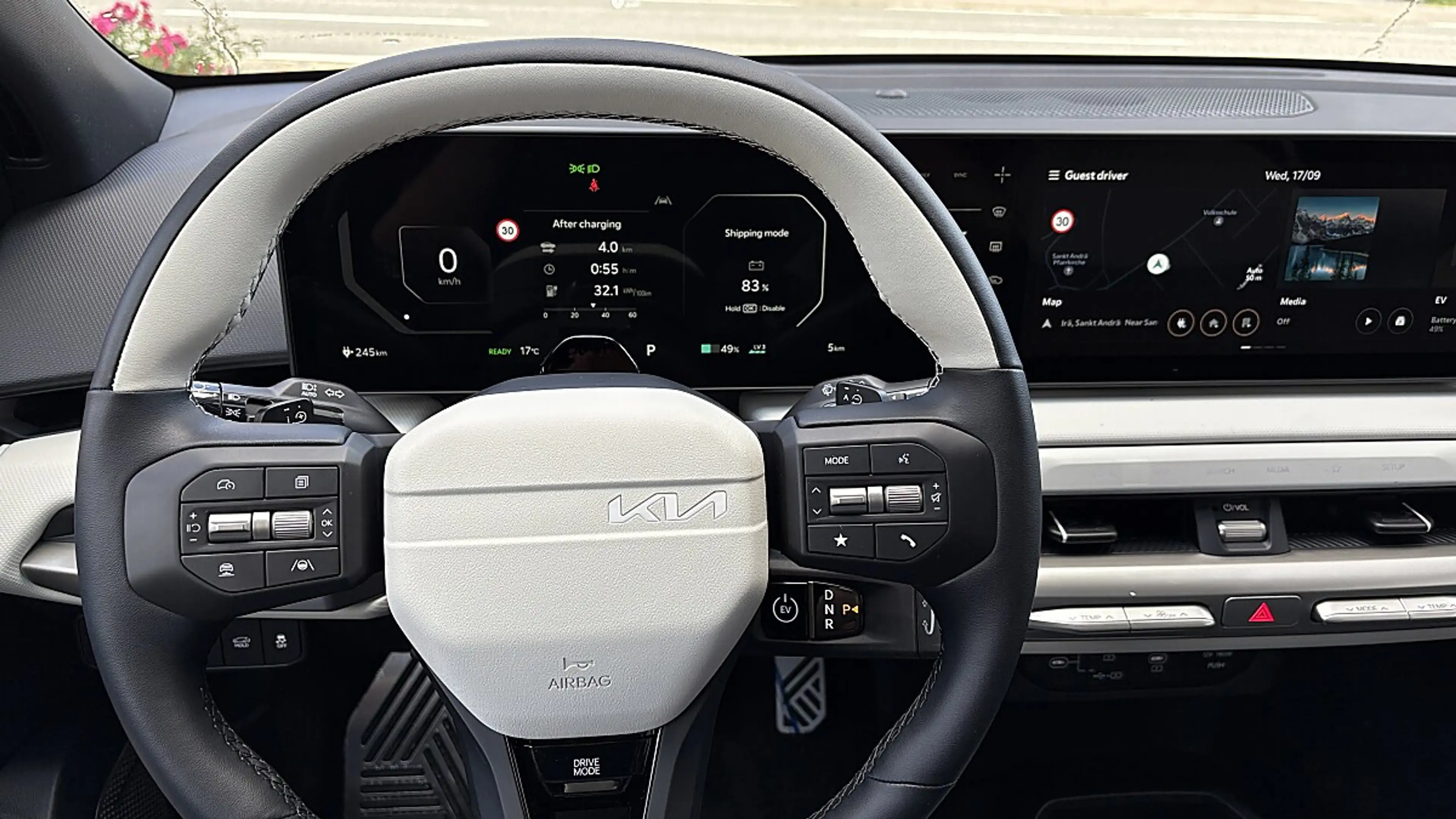 Kia EV4 HB FWD 81,4kWh GT-Line SD — photo 12