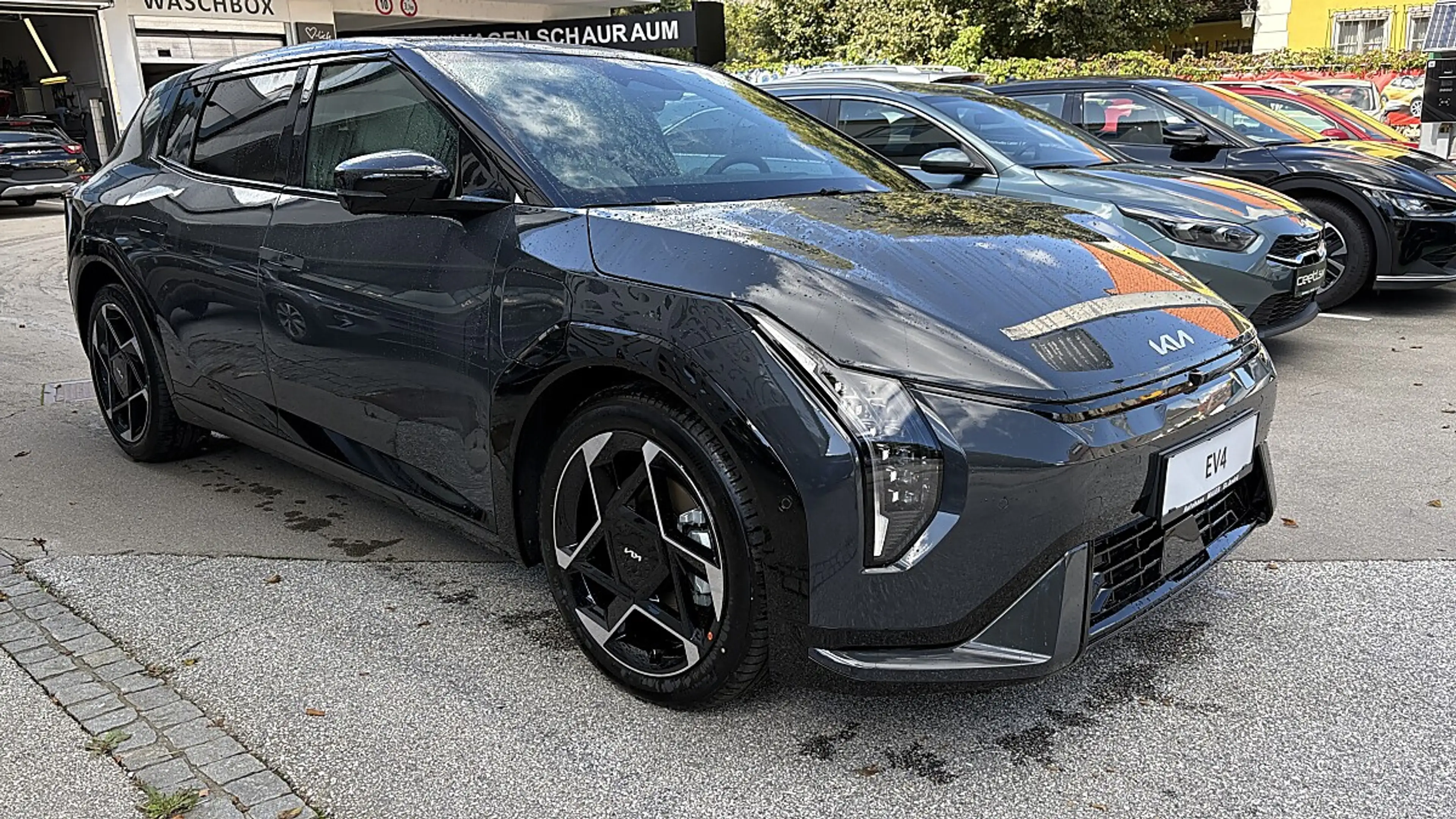 Kia EV4 HB FWD 81,4kWh GT-Line SD — photo 2